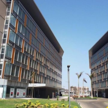 Les sphères ministérielles de Diamniadio
