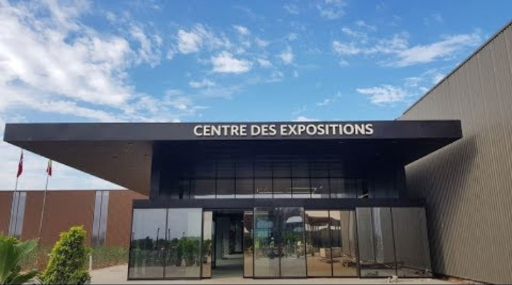 b8 Le Centre des expositions Dakar Expo